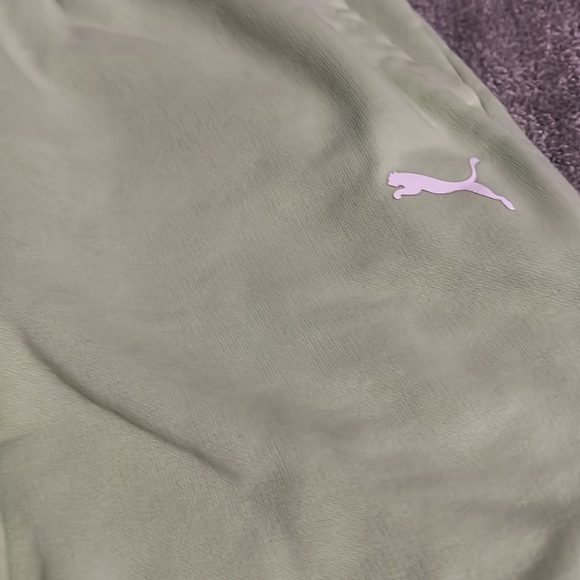 Puma X BMW Motorsports Cucumber shorts - Picture 3 of 3